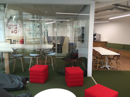 Emlyon Business School Alumni Nouveau Campus Paris Offre Et Avantages Diplomes