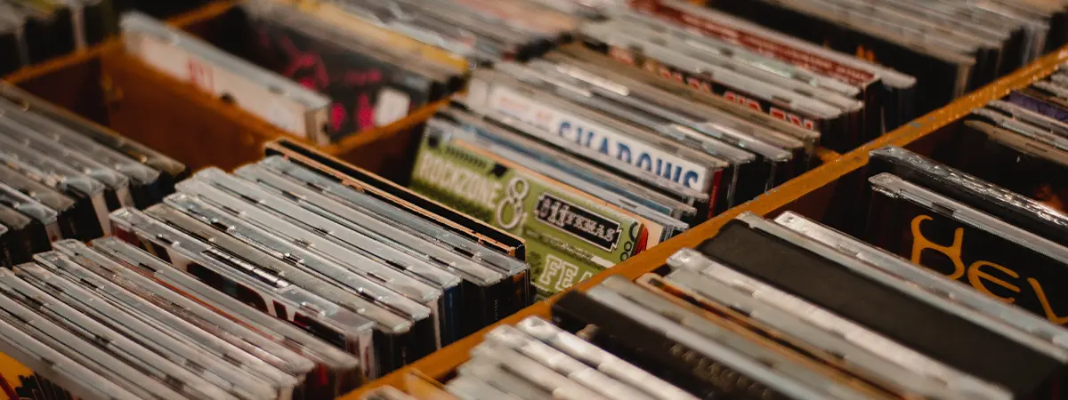 Police seize £170,000 worth of counterfeit CDs in raids | BPI