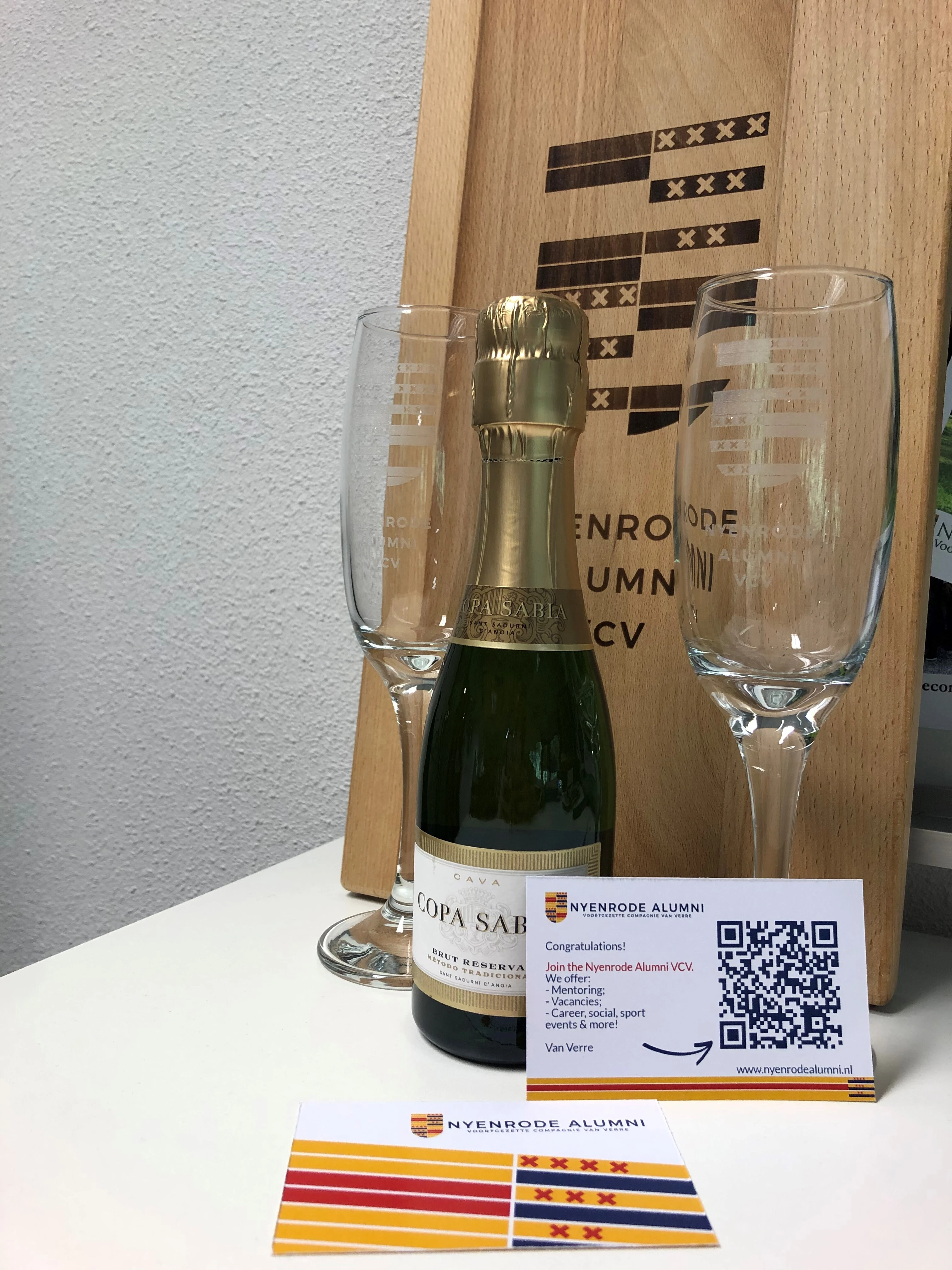 VCV champagne glasses