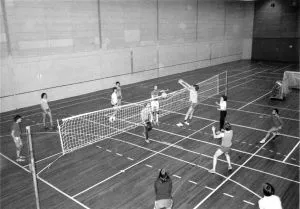 https://d1c2gz5q23tkk0.cloudfront.net/assets/uploads/3163402/asset/FotoGUSB_volleybal.jpg?1631276483