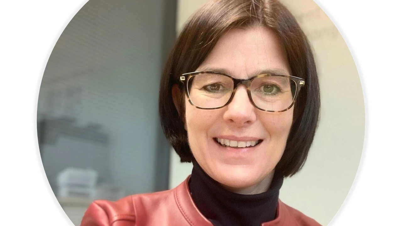 0421 Alumna Catrin Hinkel