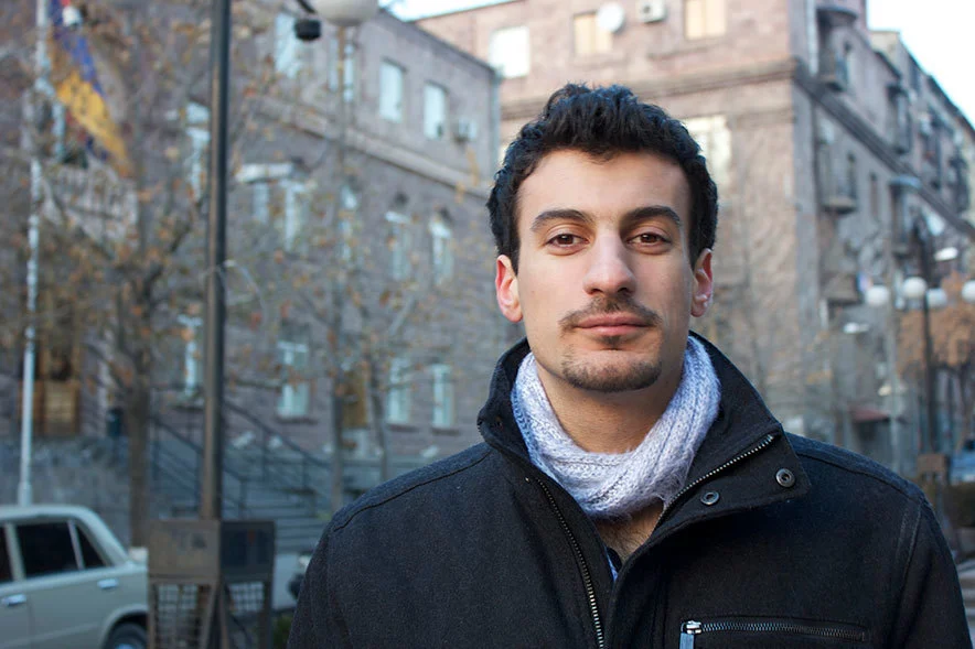Raffi Wartanian headshot